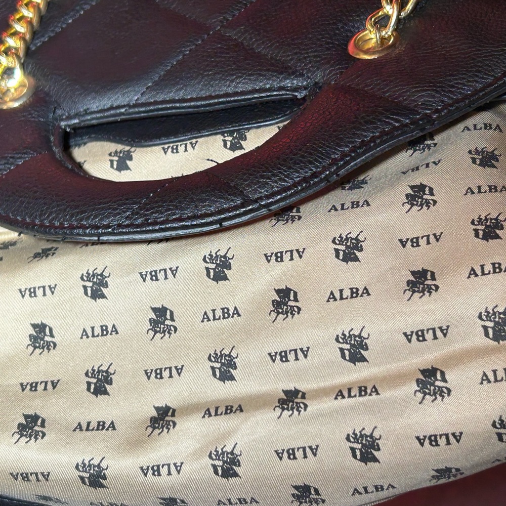 Alba Black Webbing & Bee Quilted Crossbody 18” x 11” x 5” NWT - Picture 14 of 15